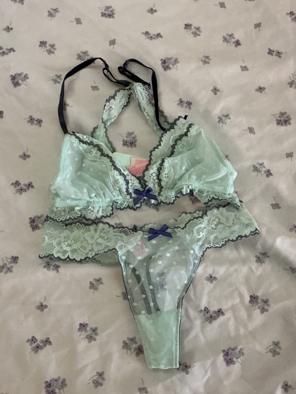 Victoria’s Secret Bralette Set